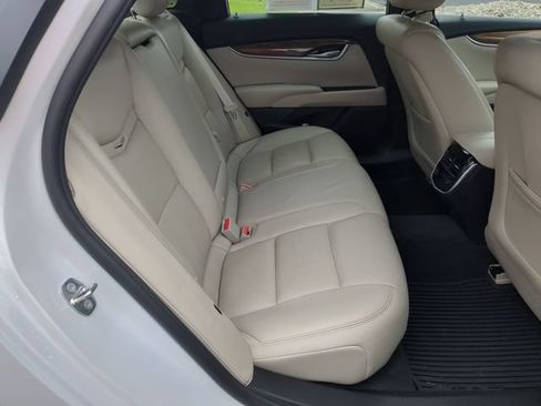 Used 2019 Cadillac XTS Luxury FWD image 34