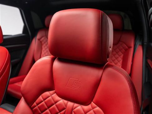 Used 2023 Audi SQ5 Premium Plus w/ Premium Plus Package AWD/4WD image 16