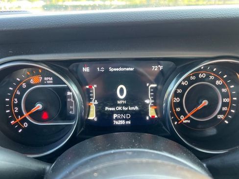 Used 2021 Jeep Wrangler Unlimited Sport image 11