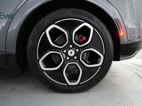 Used 2023 Ford Mustang Mach-E GT image 9