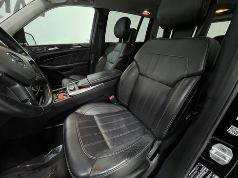 Used 2016 Mercedes-Benz GL 450 4MATIC w/ Premium I Package image 16