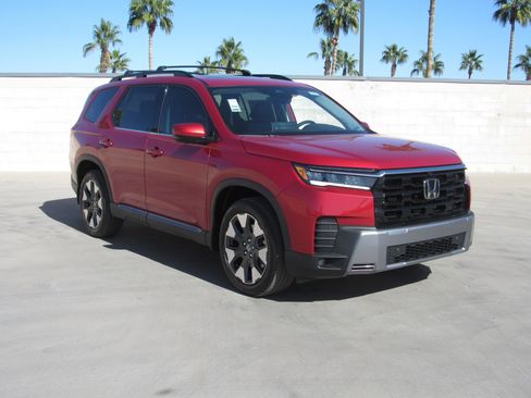 New 2026 Honda Pilot Touring image 1