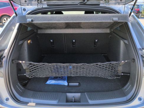 New 2026 Chevrolet Trax RS w/ Sunroof Package image 30