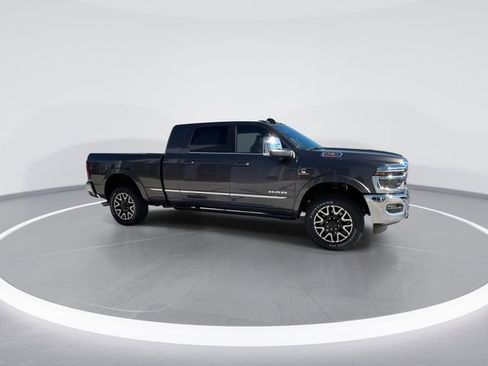 New 2026 RAM 2500 Limited AWD/4WD image 9