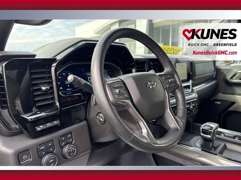 Used 2023 Chevrolet Silverado 1500 ZR2 w/ Technology Package AWD/4WD image 19