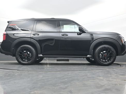 New 2026 Nissan Armada PRO-4X image 31