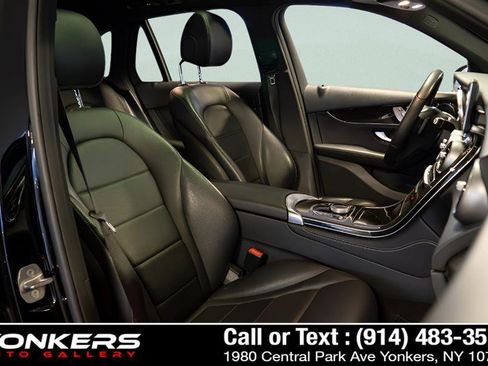 Used 2018 Mercedes-Benz GLC 300 4MATIC image 21
