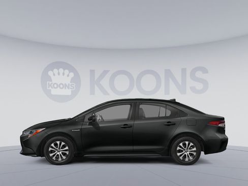 Used 2020 Toyota Corolla LE FWD image 4