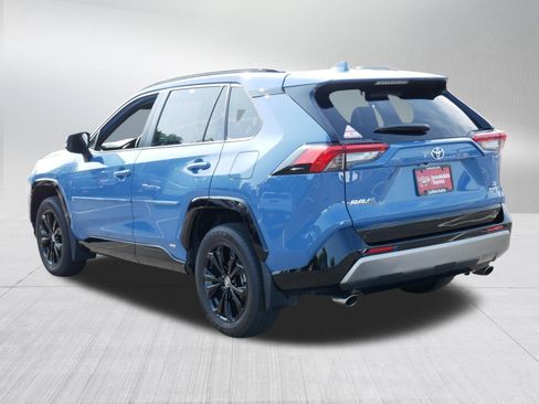 Certified 2022 Toyota RAV4 SE w/ Convenience Package AWD/4WD image 5
