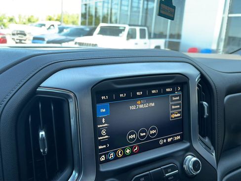 Used 2021 GMC Sierra 1500 Elevation w/ Preferred Package AWD/4WD image 11