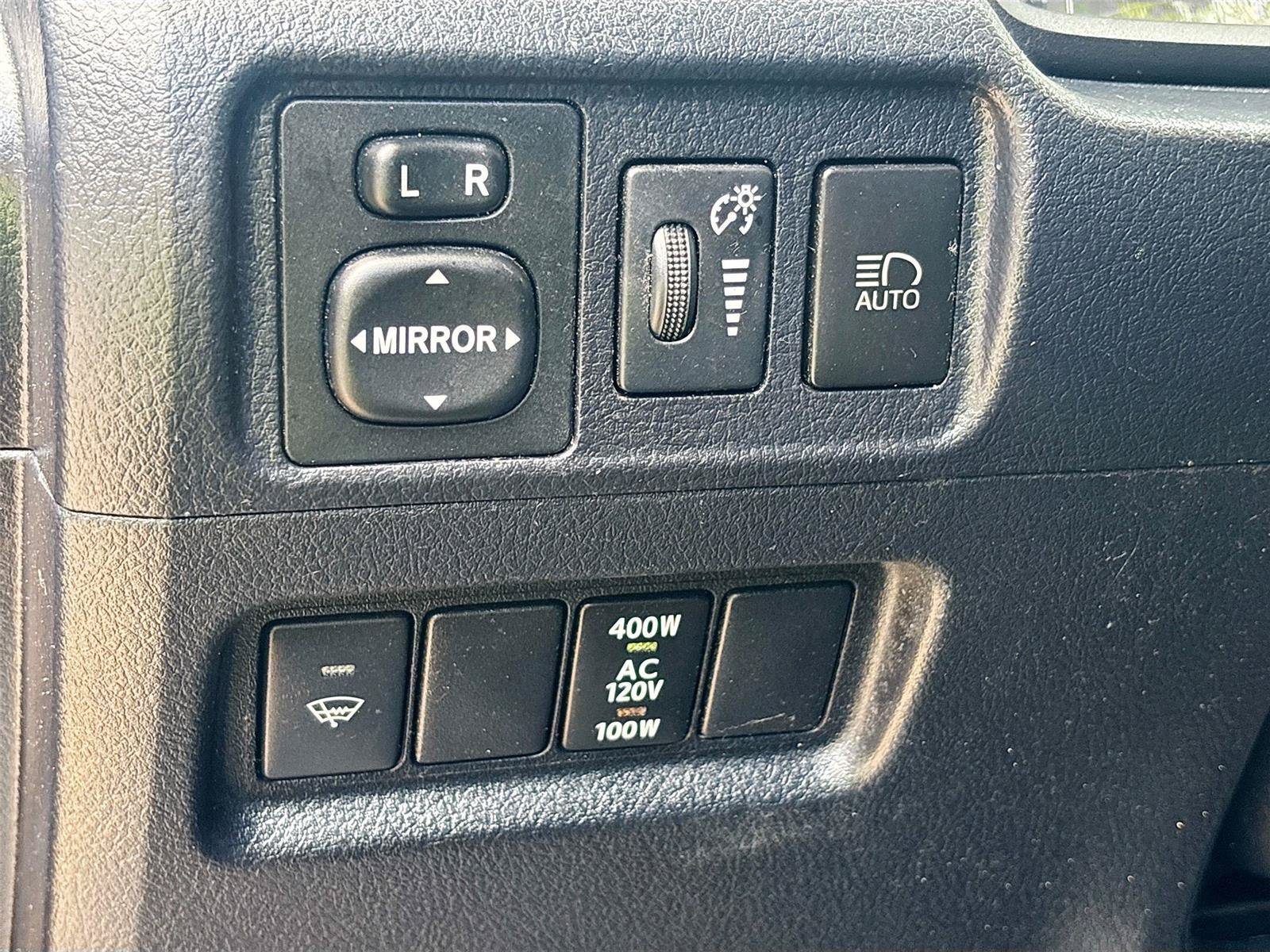 Used 2021 Toyota 4Runner Limited AWD/4WD image 10