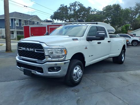 Used 2024 RAM 3500 Big Horn w/ Safety Group AWD/4WD image 1