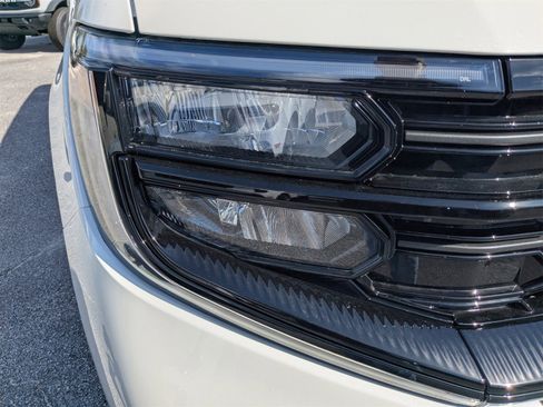 New 2025 Ford Expedition Platinum w/ Stealth Performance Package image 10