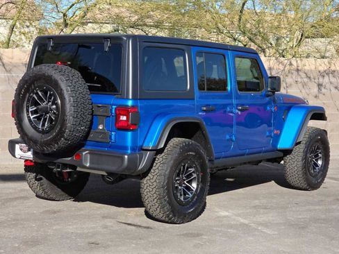 New 2026 Jeep Wrangler Unlimited Rubicon w/ Xtreme 35 Tire Package AWD/4WD image 13