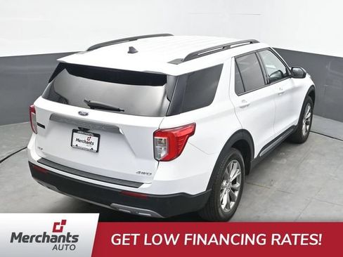 Used 2022 Ford Explorer XLT w/ Equipment Group 202A AWD/4WD image 25