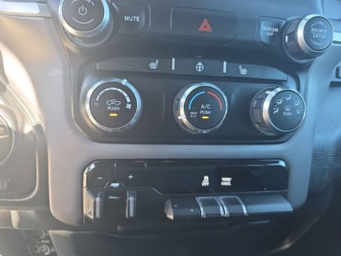 Used 2023 RAM 1500 Big Horn AWD/4WD image 16