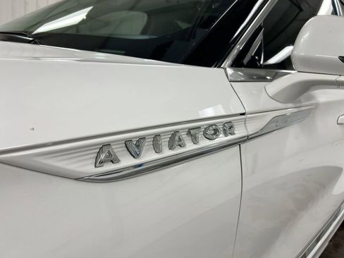 Used 2022 Lincoln Aviator Reserve w/ Equipment Group 201A image 28