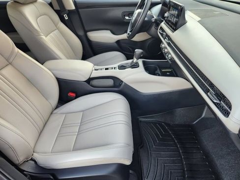 Used 2025 Honda HR-V EX-L image 13