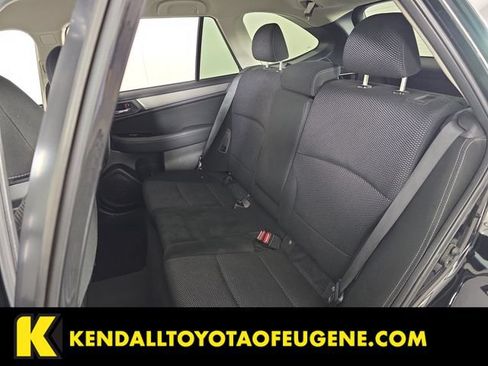 Used 2018 Subaru Outback 2.5i Premium AWD/4WD image 25