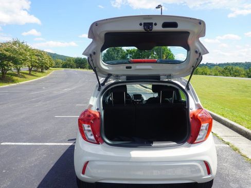 Used 2020 Chevrolet Spark LT FWD image 31