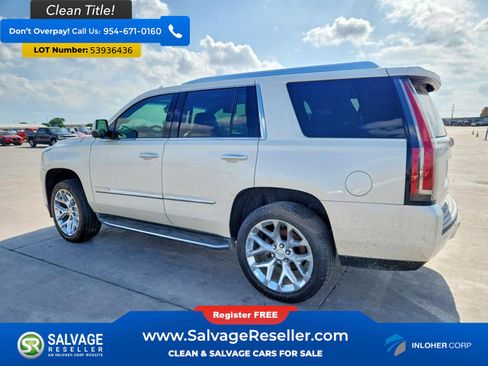 Used 2015 Cadillac Escalade Luxury RWD image 3
