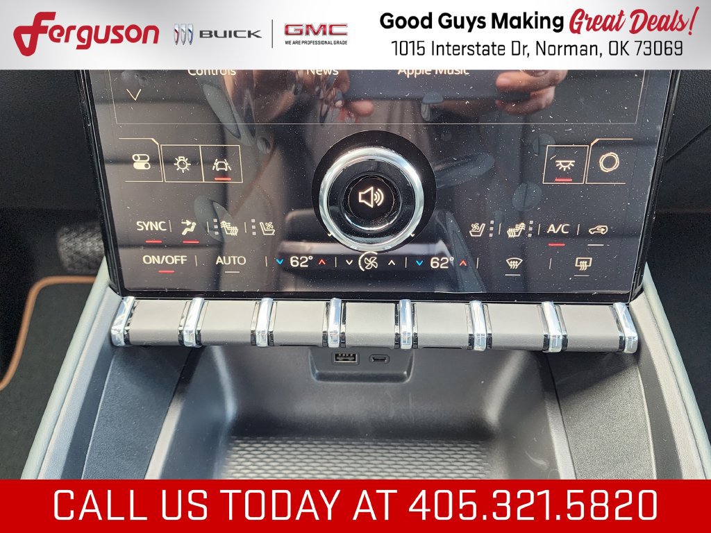 New 2027 GMC Terrain AT4 w/ Convenience Package III AWD/4WD image 31