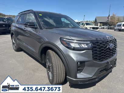 New 2025 Ford Explorer ST-Line w/ Premium Package
