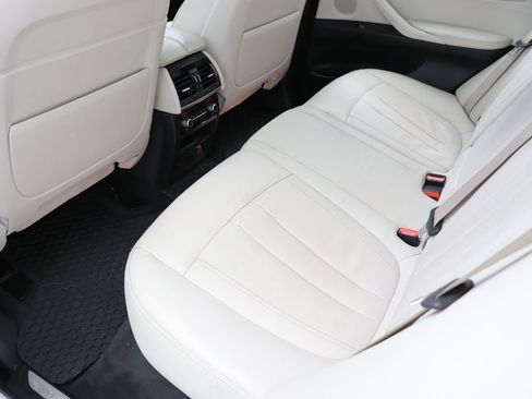 Used 2018 BMW X5 xDrive35i w/ M Sport Package image 34