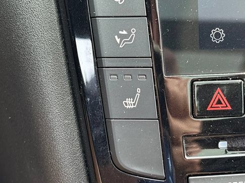 Used 2023 INFINITI QX50 Luxe AWD/4WD image 17
