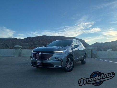 Used 2024 Buick Enclave Premium image 1