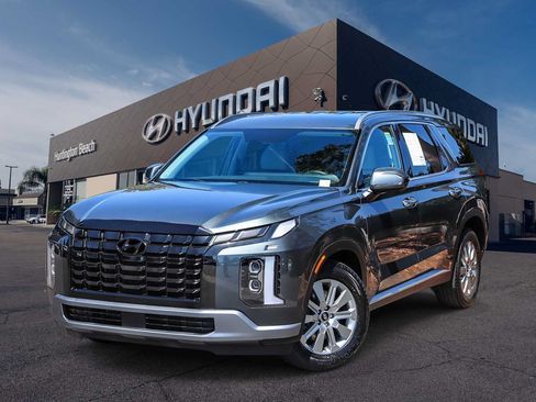 Used 2024 Hyundai Palisade SEL FWD image 1
