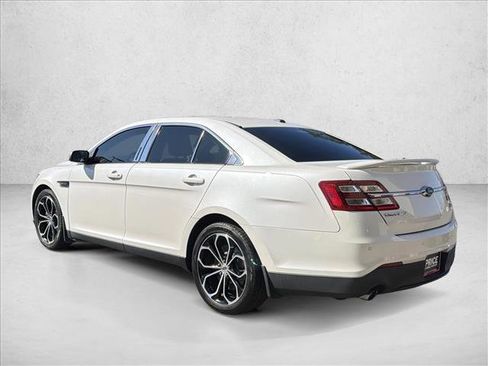 Used 2018 Ford Taurus SHO AWD/4WD image 7
