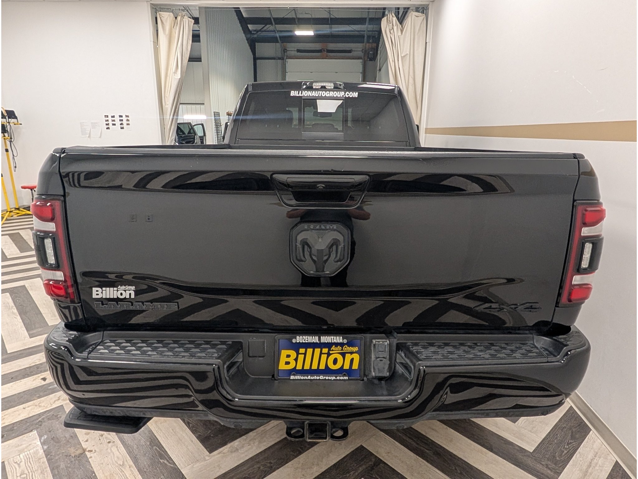 Used 2024 RAM 3500 Laramie w/ Night Edition AWD/4WD image 7