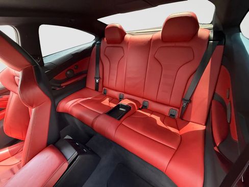 Used 2018 BMW M4 Coupe RWD image 14