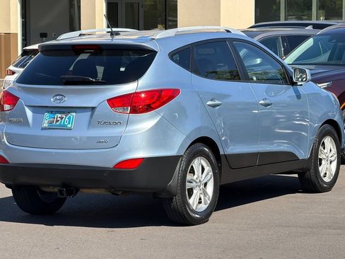 Used 2011 Hyundai Tucson GLS AWD/4WD image 4