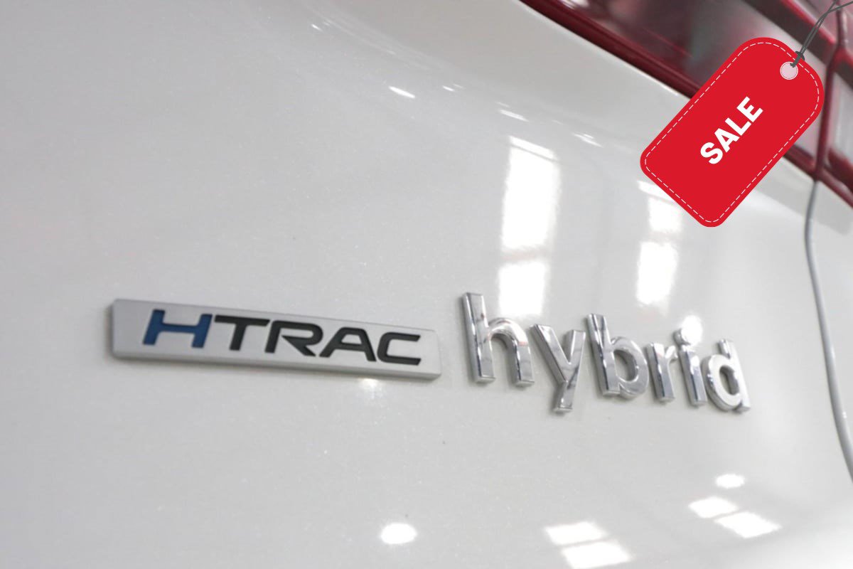 Used 2022 Hyundai Santa Fe Limited AWD/4WD image 35