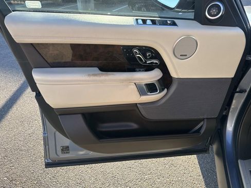 Used 2022 Land Rover Range Rover Westminster Edition image 19