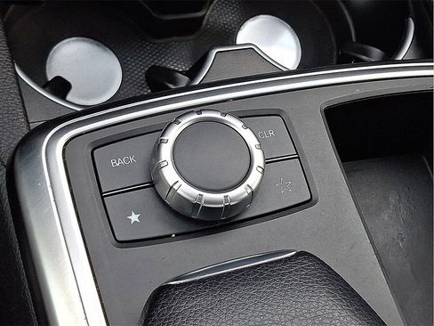 Used 2014 Mercedes-Benz ML 350 ML 350 image 28