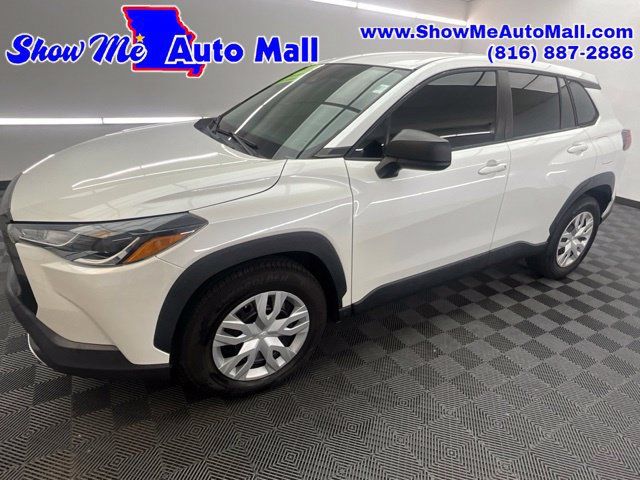 Used 2022 Toyota Corolla Cross L FWD image 1
