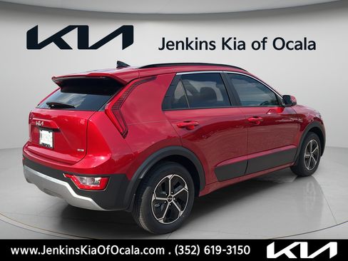 New 2026 Kia Niro LX FWD image 3