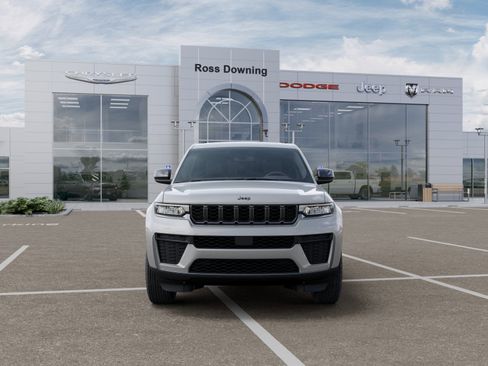 New 2026 Jeep Grand Cherokee Altitude RWD image 6