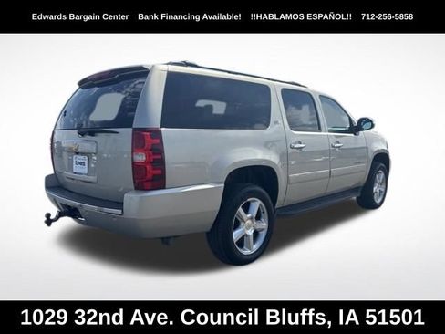 Used 2013 Chevrolet Suburban LTZ AWD/4WD image 7
