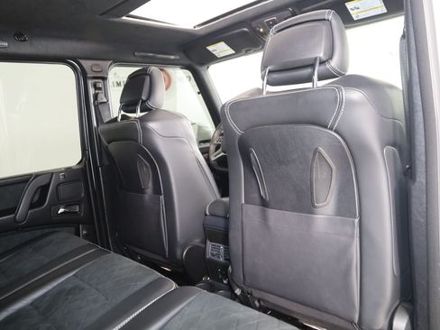 Used 2017 Mercedes-Benz G 550 Squared image 17