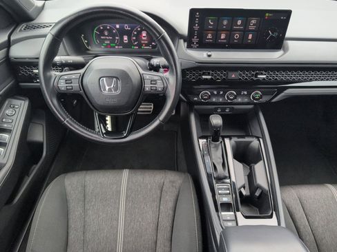 Used 2024 Honda Accord Sport image 30