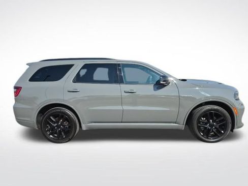 Used 2025 Dodge Durango R/T AWD/4WD image 4