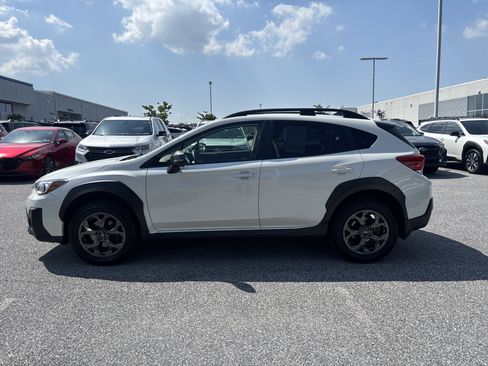 Used 2022 Subaru Crosstrek 2.5i Sport w/ Moonroof Package AWD/4WD image 19