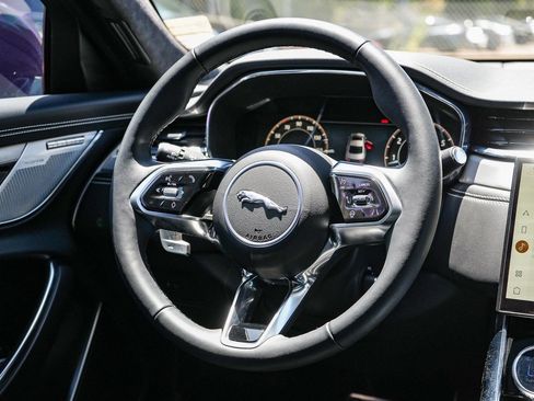 Used 2024 Jaguar XF R-Dynamic SE RWD image 14
