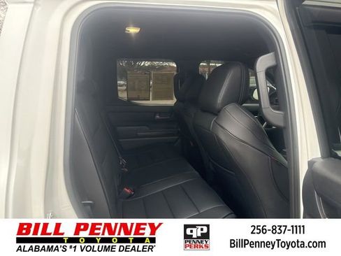 Used 2025 Toyota Tacoma TRD Sport w/ TRD Sport Upgrade Package image 17