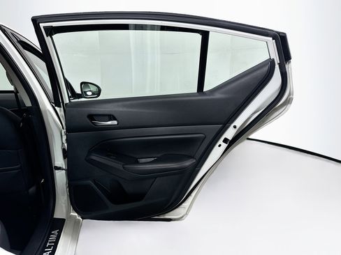 Used 2021 Nissan Altima 2.5 SR image 28