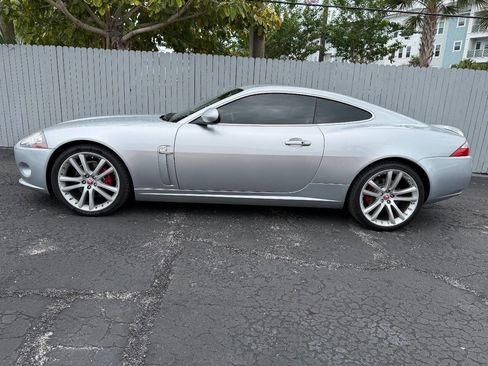 Used 2007 Jaguar XK Coupe RWD image 13